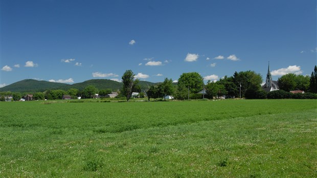 Rougemont; capitale de la pomme