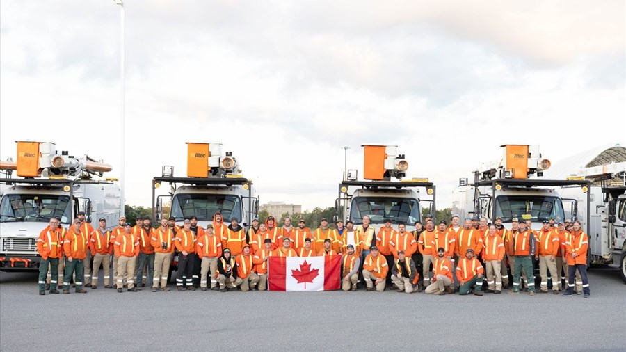 Des monteurs de lignes canadiens viennent en aide aux sinistrés des ouragans